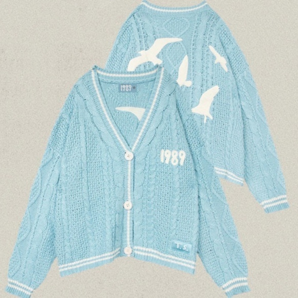 Taylor Swift • 1989 Seagull Cable Knit Boyfriend Cardigan M/L NWOT